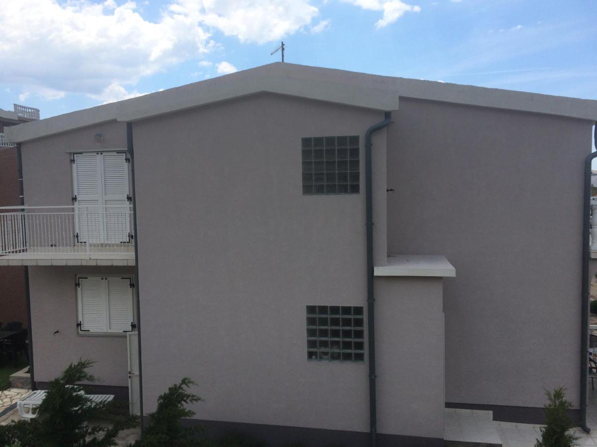 Apartment Cesarica Exterior photo
